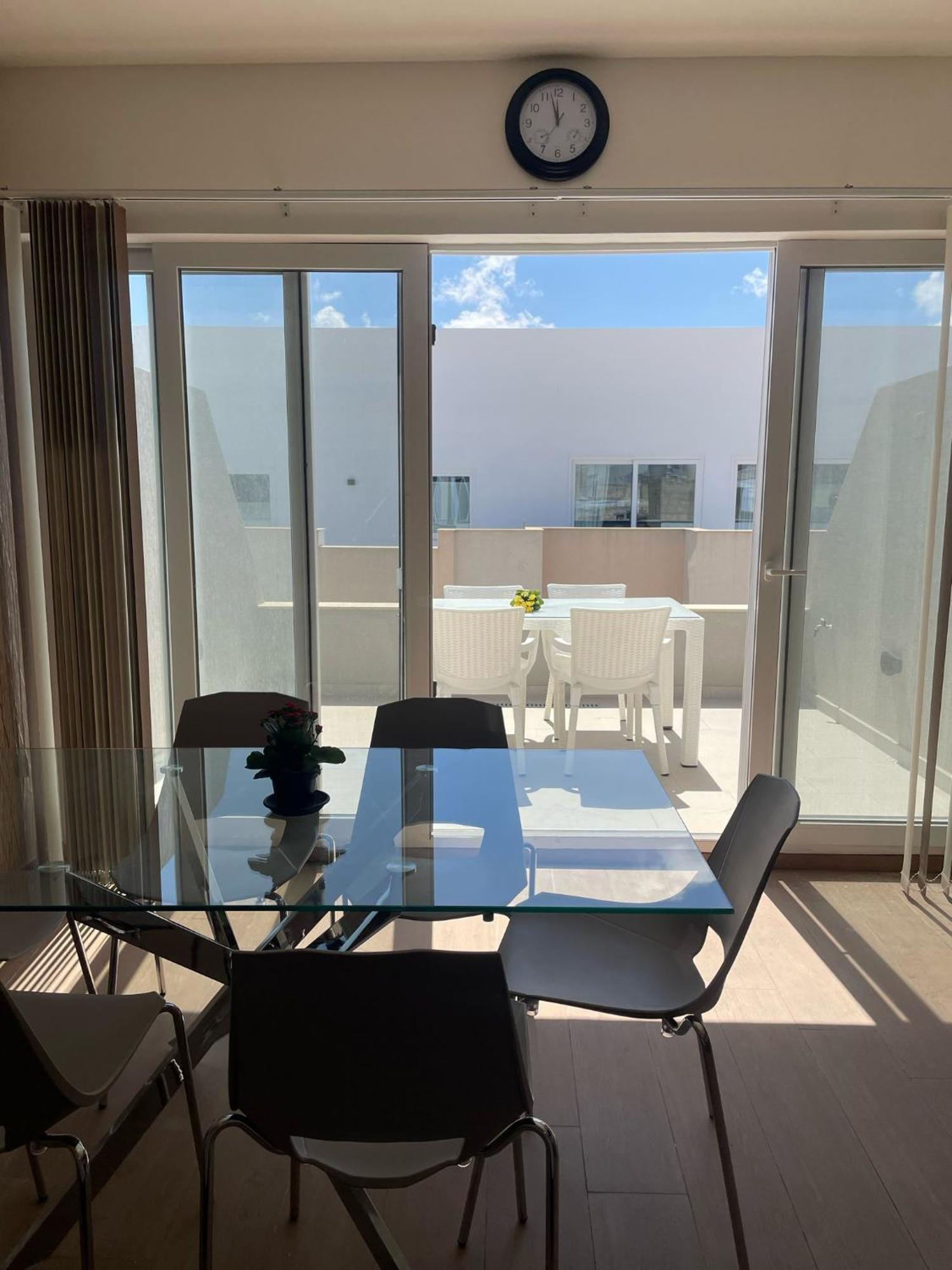 Three Bedroom San Gwan Apartment San Gwann